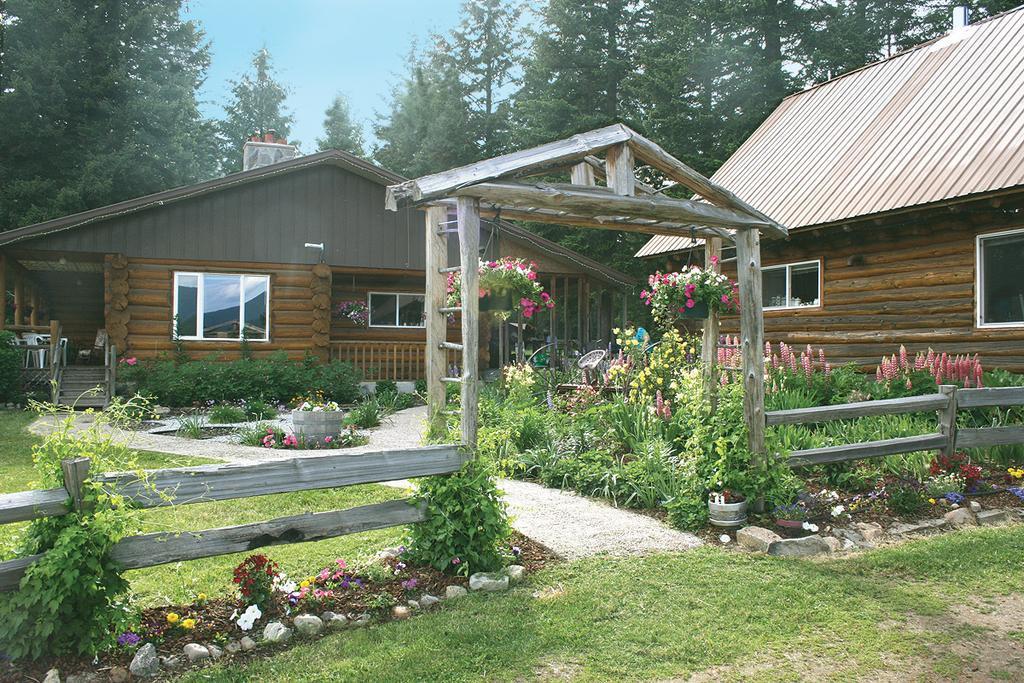 Athol Cedar Mountain Farm Bed And Breakfast Llc المظهر الخارجي الصورة